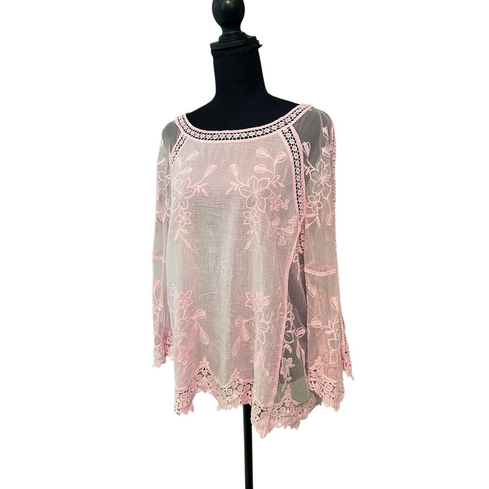 Davi & Dani Women’s Blush Pink 3/4 Bell Sleeve Semi Nude Tunic/Blouse/Top size L